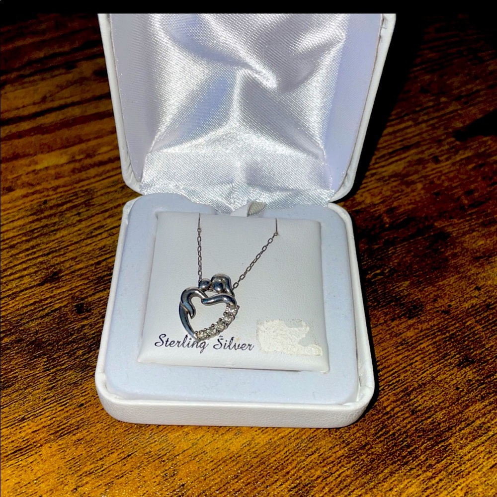 Sterling silver romantic heart shaped necklace